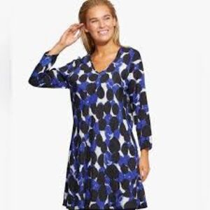 Masai Vega Crinkled Circle Print Long Sleeve Bias Tunic in Clematis Blue. Size L